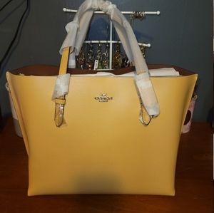 NWT Coach Large Leather Mollie Tote